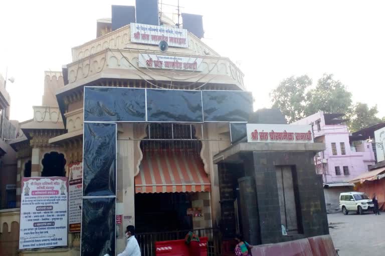 विठ्ठल मंदिर बंदच