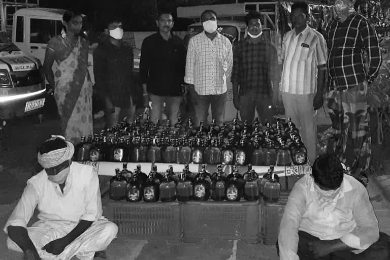 157 litres of liquor seized