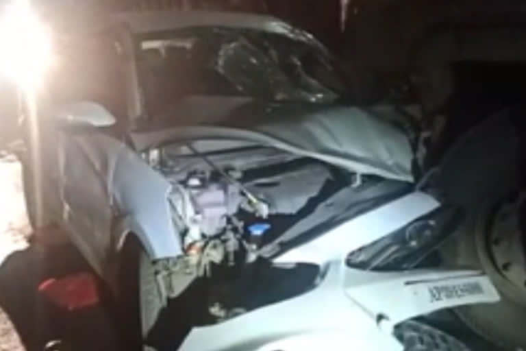 Three persons were seriously injured in raod accident