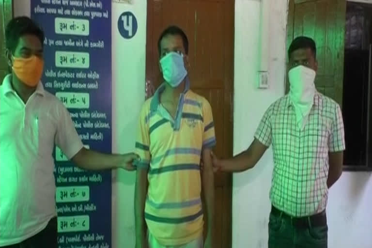 Man held for raping three minor girls in Vadodara