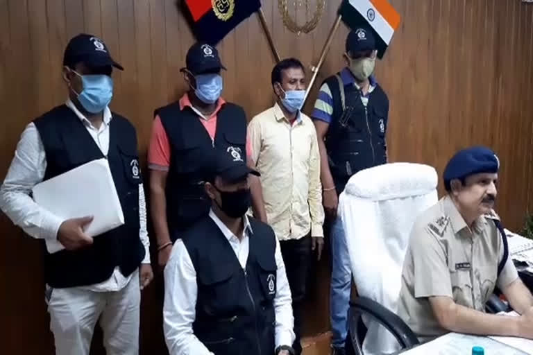 Police arrested absconding most wanted in gurugram