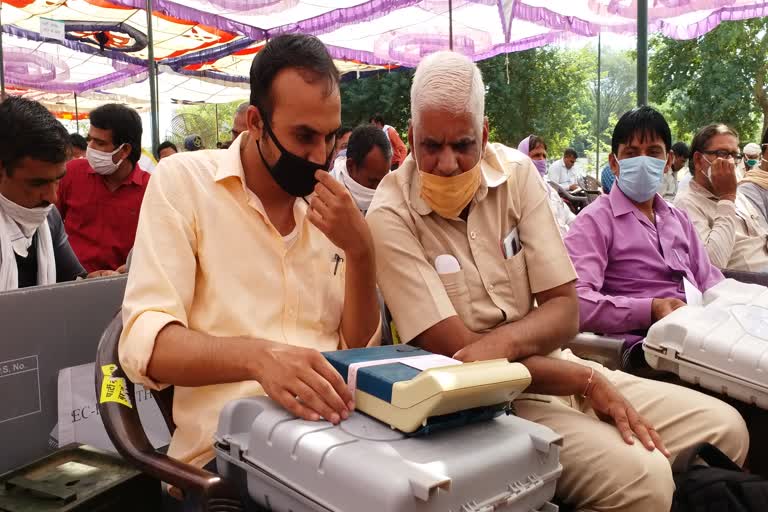 Polling in Churu, Panchayat Election in Churu