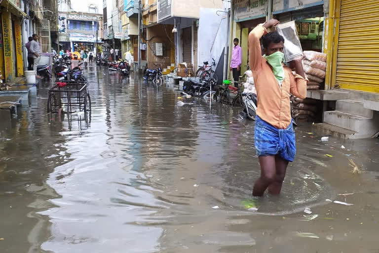 heavy rain at adoni town