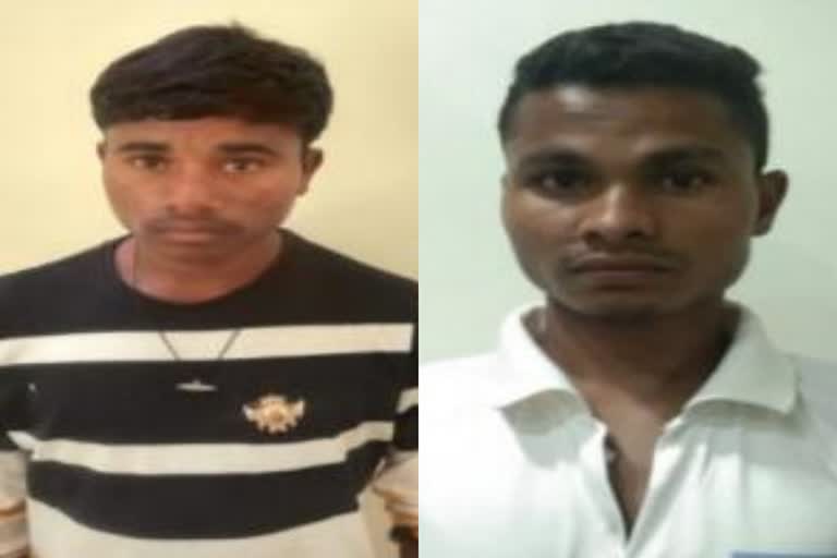 2 naxalites surrendered at dantewada