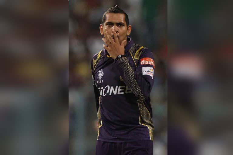 Sunil Narine action