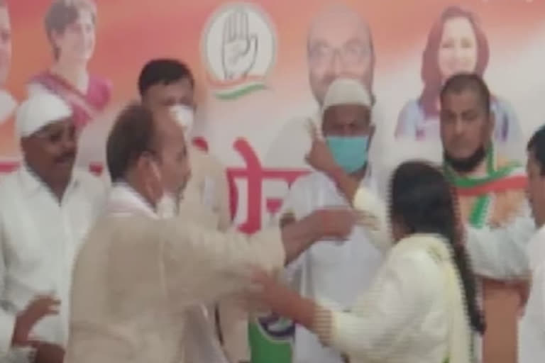 Congress' Tara Yadav manhandled by party workers at an event in Deoria.