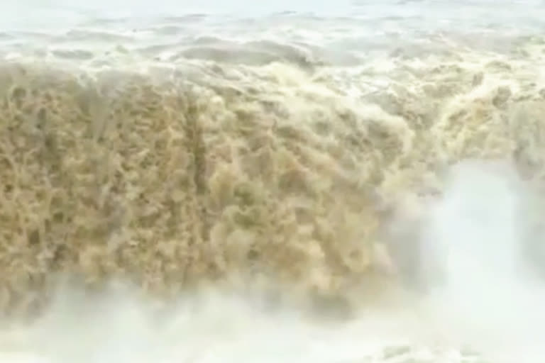 Sahastrakund Falls