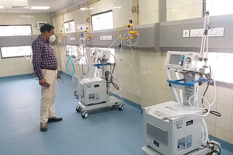 Four ventilators are starting soon in the district hospital