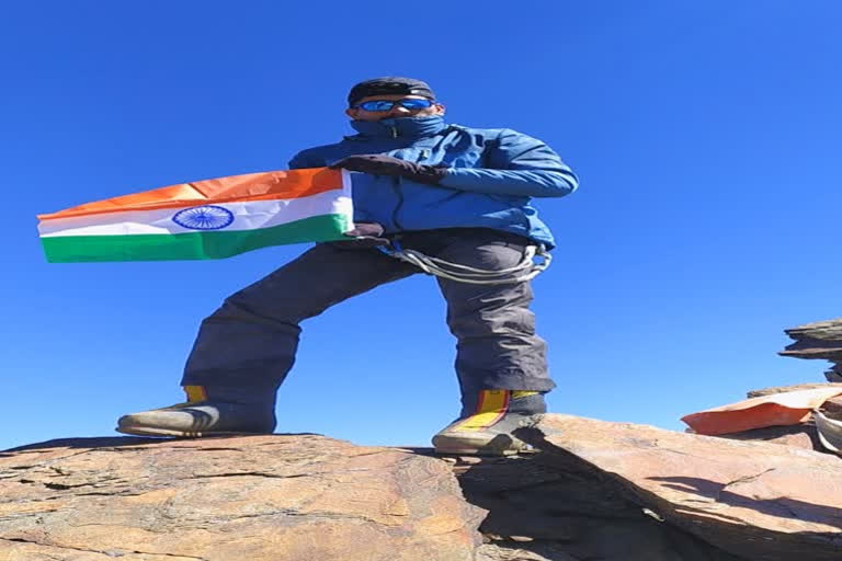 Haryana mountaineer Rohtash scales Mount friendship