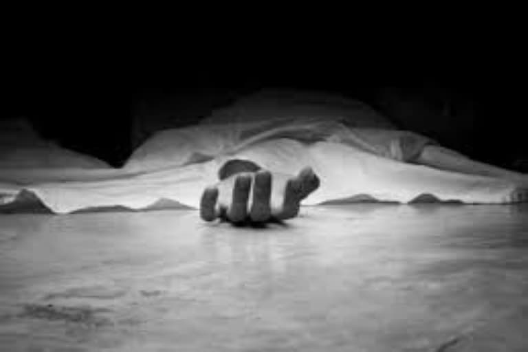 Police stopped cremation of dead body in Raisen