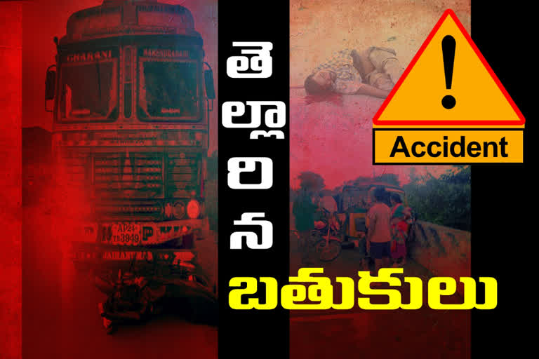 road accident at Katraya in Vardhannapeta Mandal, Warangal Rural District