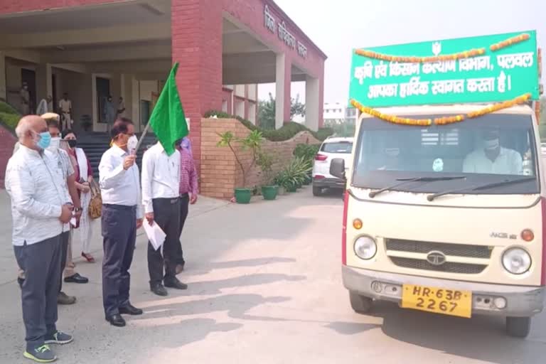 mobile awareness van will make farmers aware to avoid burning stubble in palwal