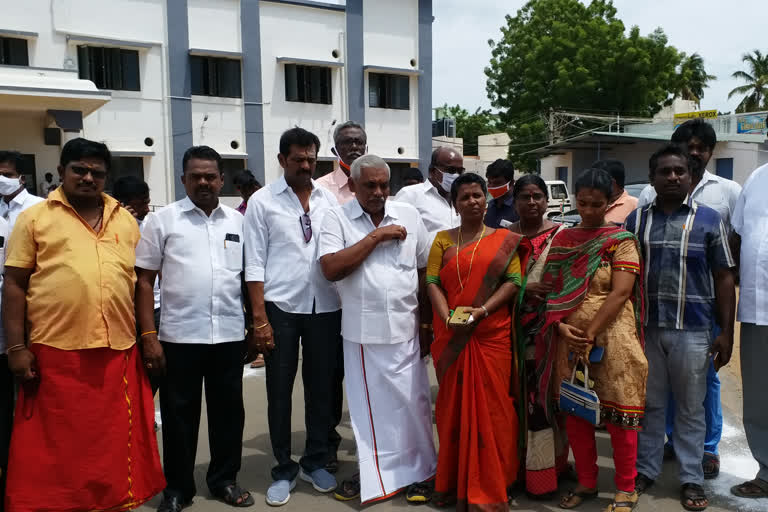 BJP Party Members Gave Petition to tahsildar against business complex