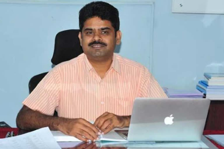 GHMC commissioner lokesh kumar