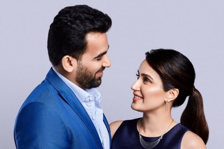 Zaheer khan sagarika ghatge expecting first child