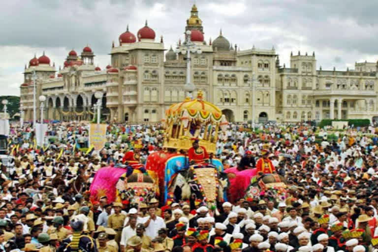 Only 300 to be allowed at Mysuru Dasara fest parade: Minister