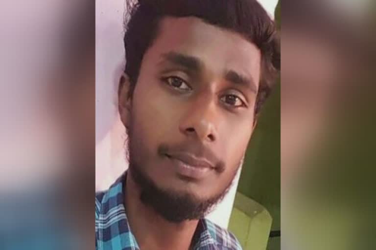 young man died when the bikes collided with each other  ബൈക്കുകൾ  യുവാവ് മരിച്ചു