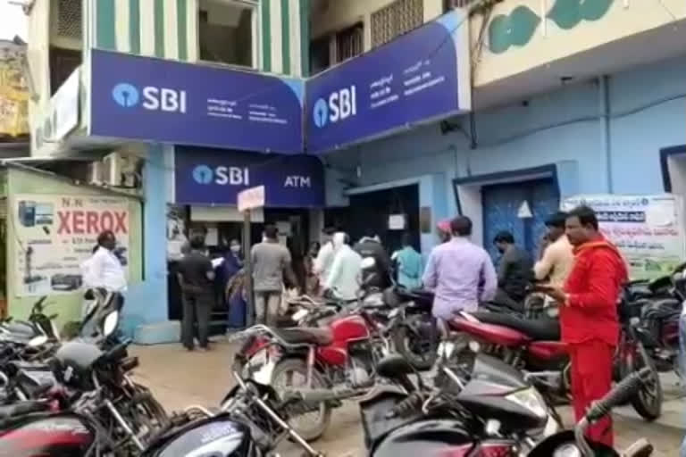 sbi services stopped in narayanakhed due to technical failure