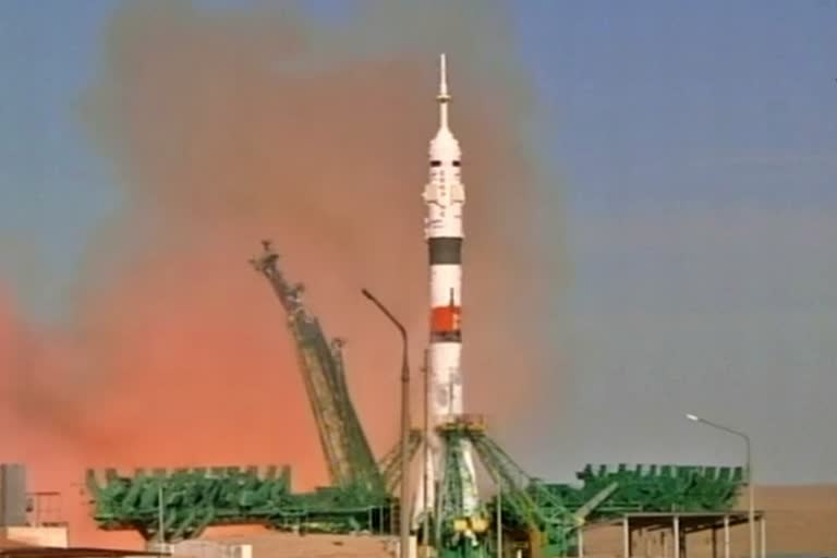 astronauts launches to the ISS