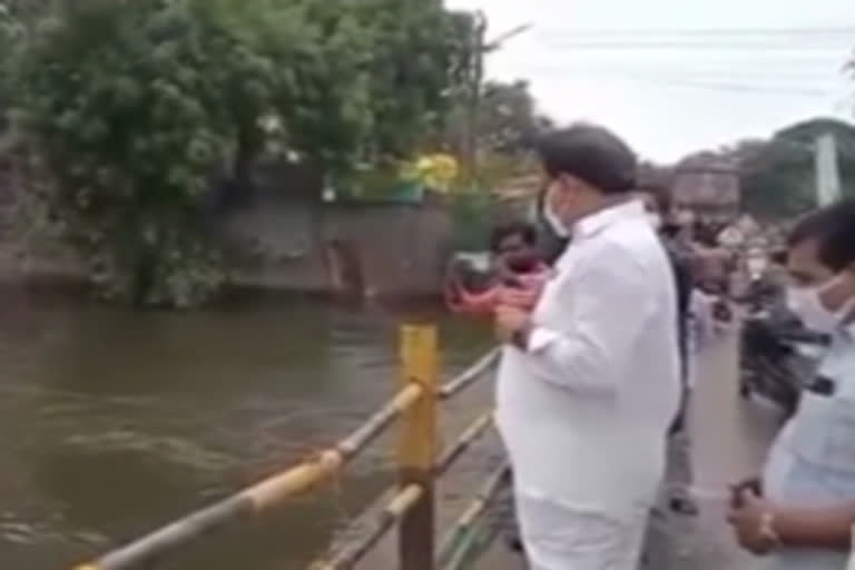 MLA Malladi Vishnu inspecting the flood prone area at gunadhala