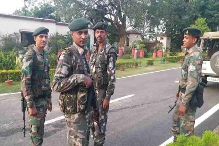 10 years in same district Posted policeman will be transferred soon, Policeman will be transferred in Jharkhand, news of  Jharkhand police, झारखंड में  पुलिसकर्मियों का होगा तबादला, एक ही जिले में 10 साल से पोस्टेड पुलिसकर्मियों का होगा तबादला, झारखंड पुलिस की खबरें