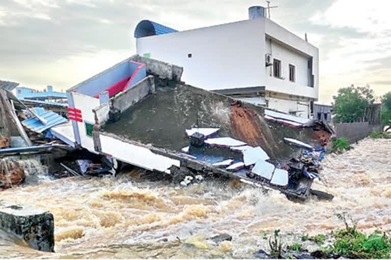 cyclone effect in andhrapradesh