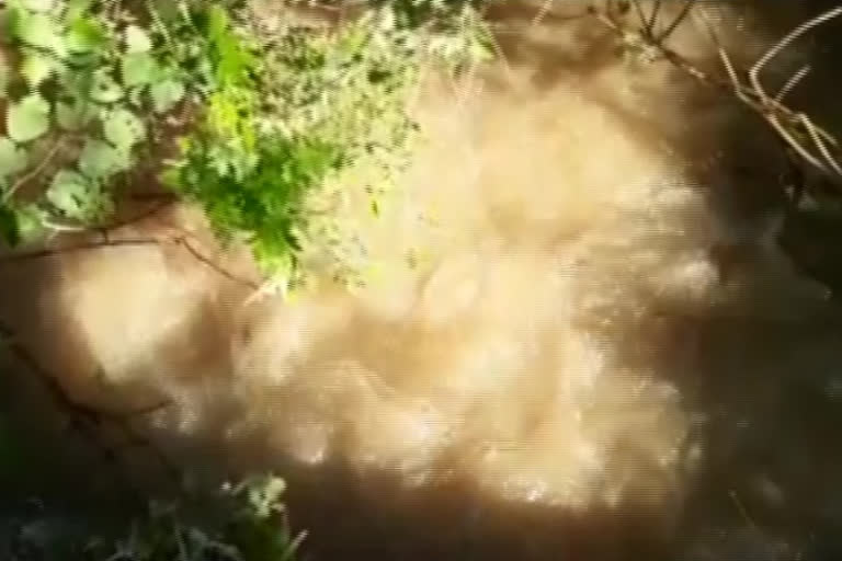 flood water entering into villages