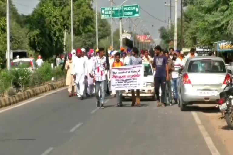 Farmers protest against electricity minister Ranjit Chautala