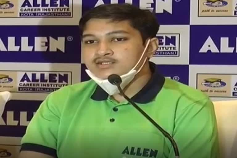 odisha soyeb aftab got first rank in NEET 2020