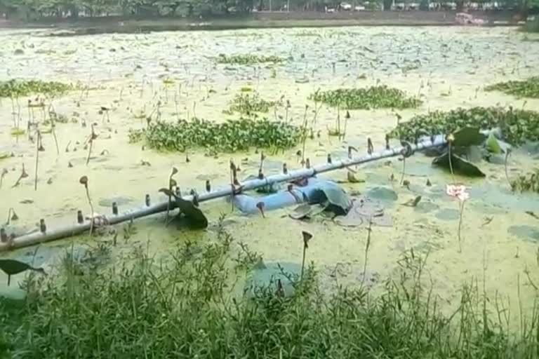 8-lakh-rupees-fountain-ruin-in-hazaribag