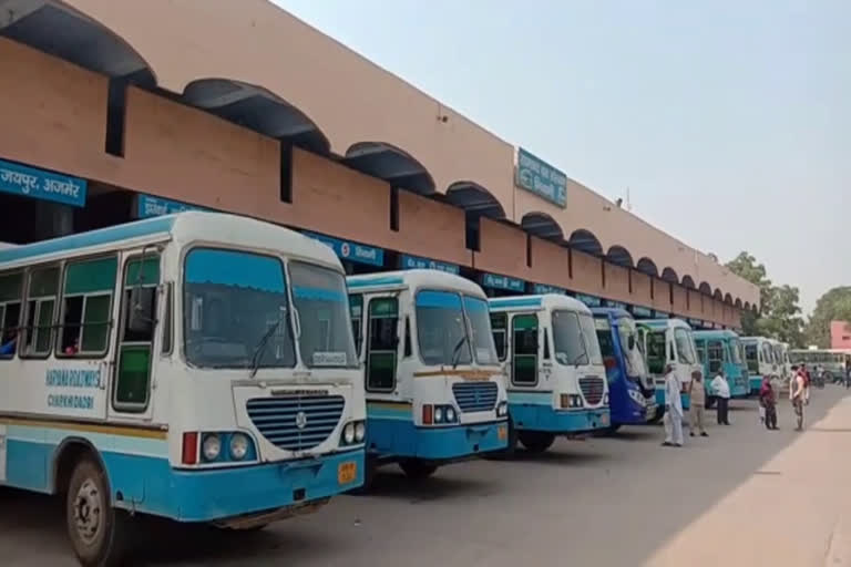 people upset due to lack of roadways buses in sewani bus stand