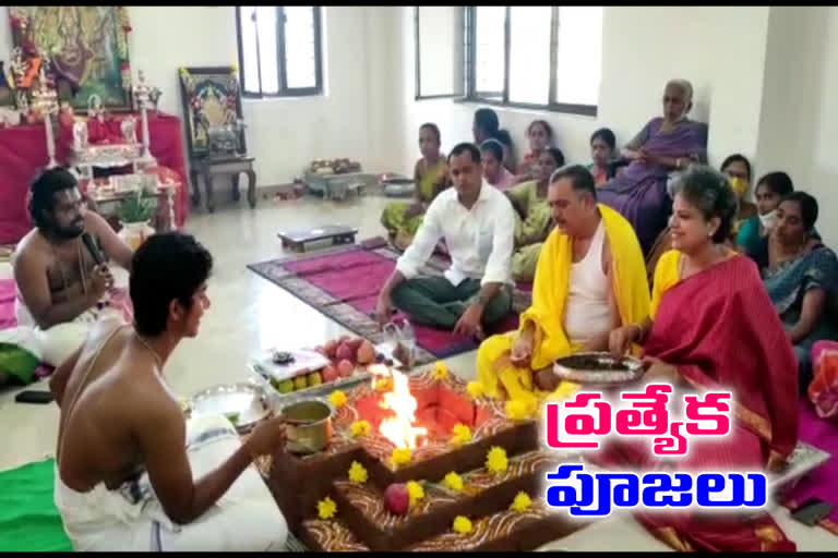 Devvi navaratri pooja coducted by MLA Gandra venkataramana reddy