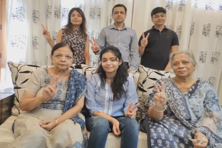 Ishita bagged the first place from Punjab in NEET Exam 2020