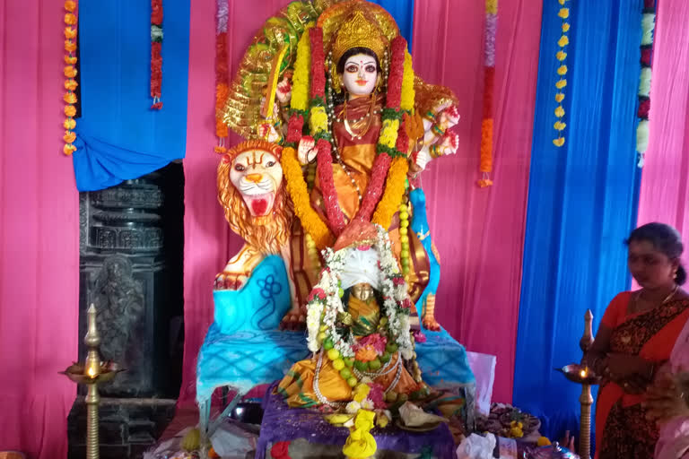 Navaratri puja in thousand pillar temple in hanamkonda