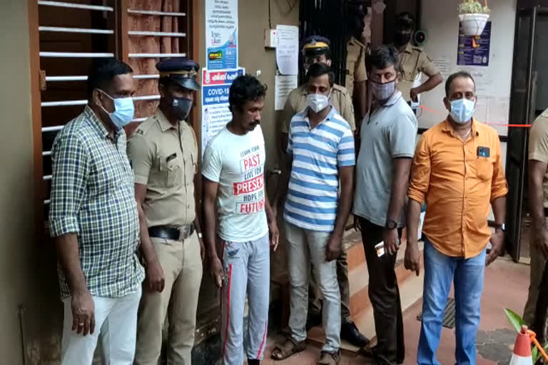 HARIPPAD_BANK_ROBBERY  main accused was arrested  തിരുവനന്തപുരം  കാട്ടാക്കട  ആലപ്പുഴ  കരുവാറ്റ  സർവീസ് സഹകരണ ബാങ്ക്