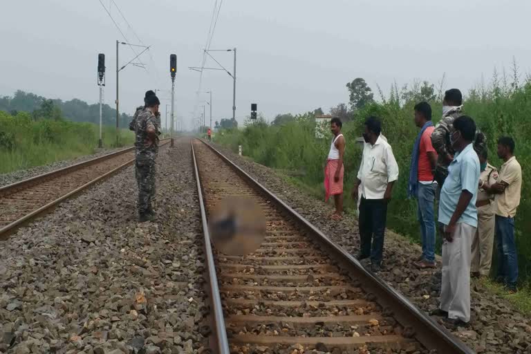 dead body found on the railway track