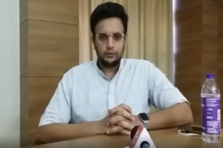 Maharaja Yaduveer explains about Dasara Sharannavaratri celebration...