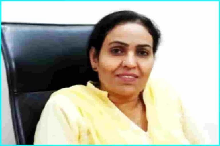 faridabad deputy labor commissioner sudha chaudhary suspended