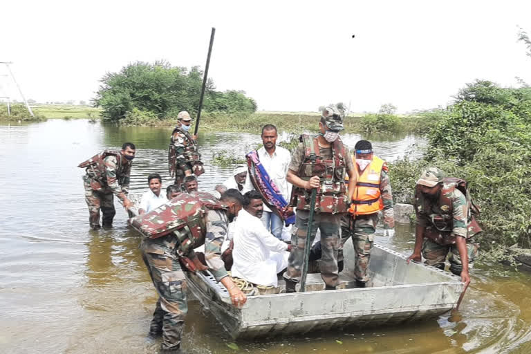 Protection of vulnerable people who cannot cross the bridge at Yadagiri