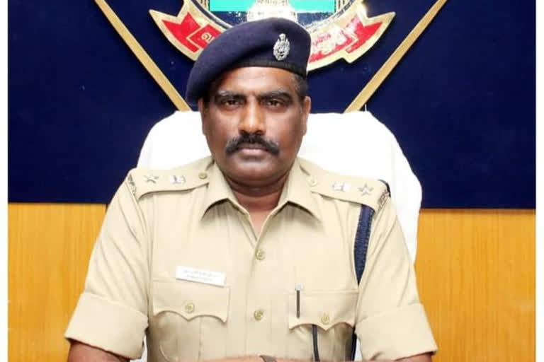 tn_tvl_03_nellai sp honor_police person_script_7205101