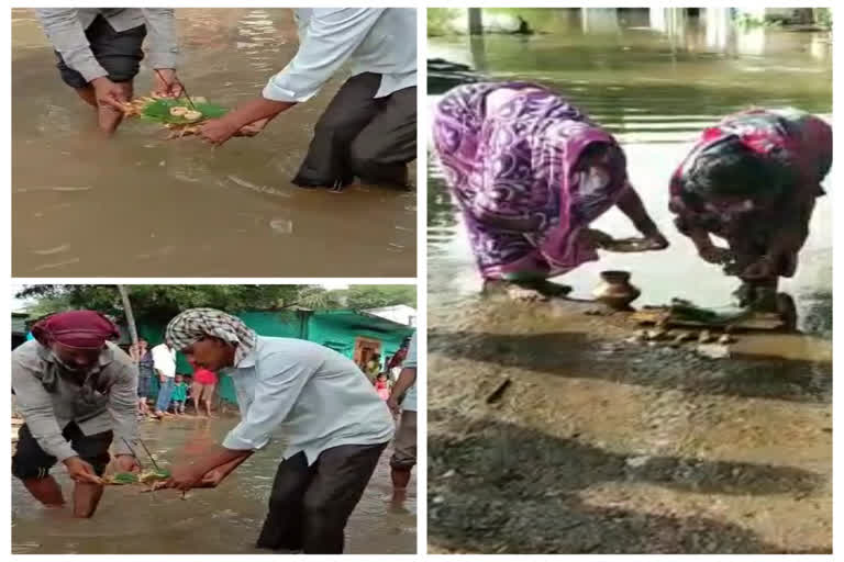 Special worship to bheema river by Hagaragundagi villagers