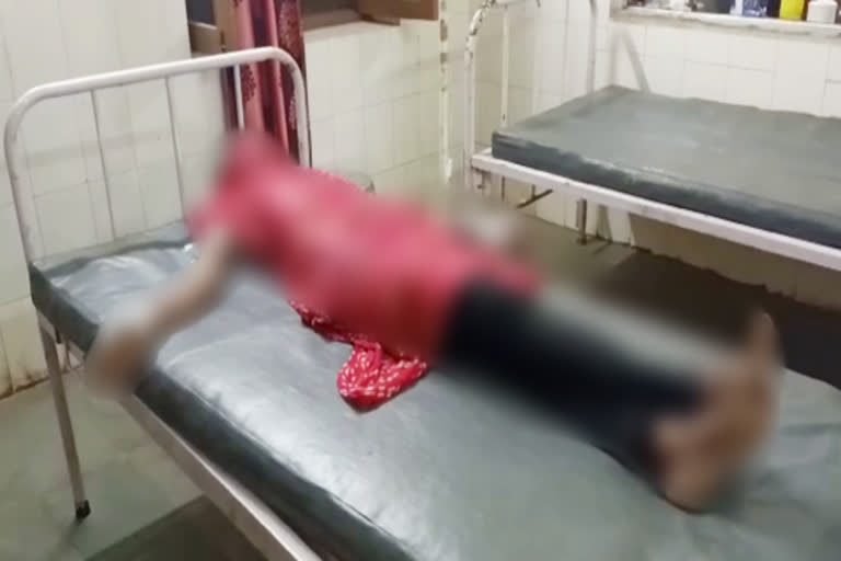 रानीवाड़ा में युवक को जलाया, Burnt young man in raniwada