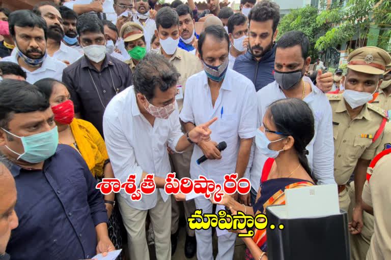 ktr helped to flood victims in nagole in hyderabad