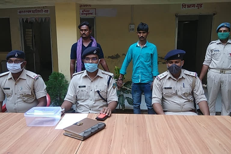 Police arrest two main accused of murder in Garhwa