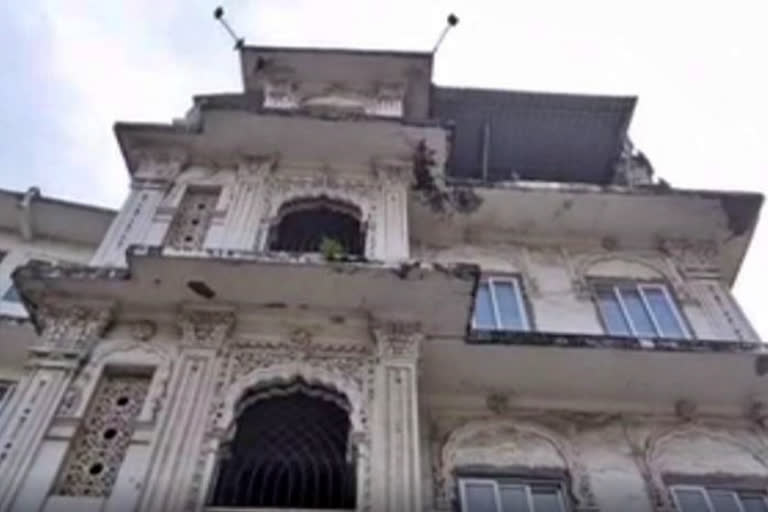 Mumbais Grant Road brothel building converts into a place of worship