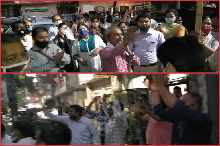 AAP and BJP workers clash with each other over boom barrier