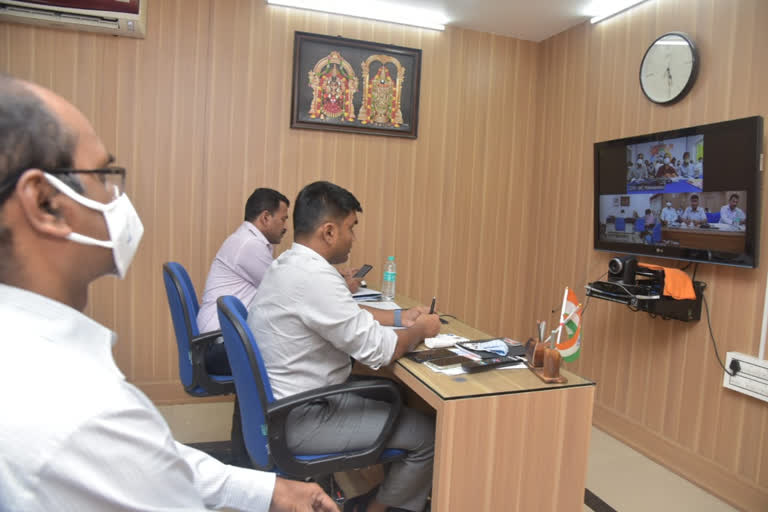 meeting through video conference