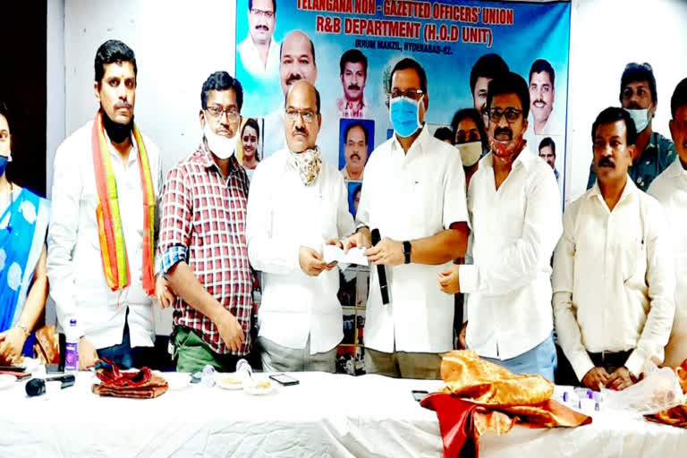 karem ravinder reddy donation to cm relief fund