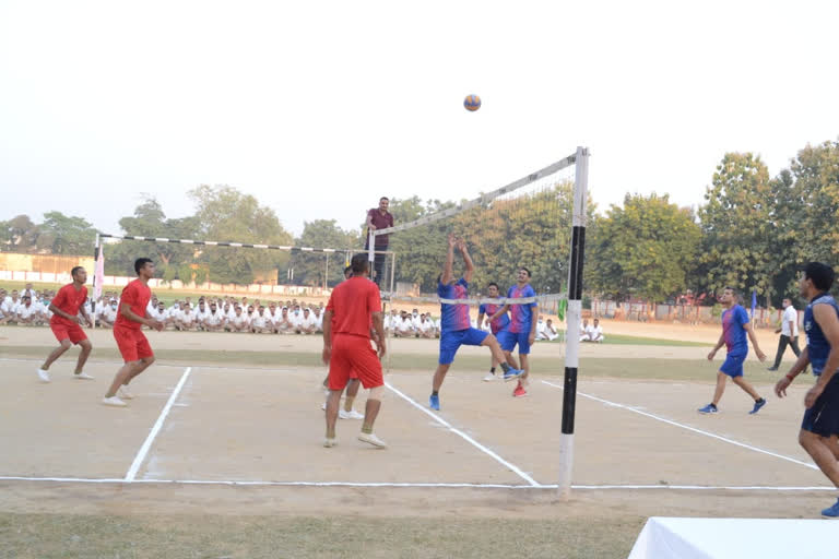 numerous games were organized on the occasion of flag day in moradabad uttar pradesh