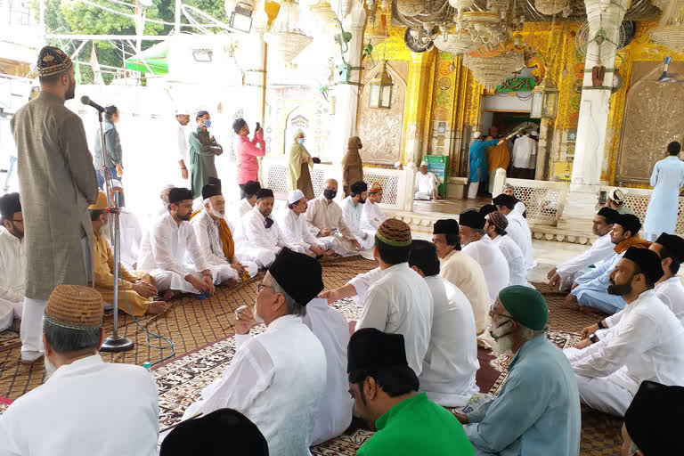 pray at ajmer dargah for rain protection in telangana and maharashtra